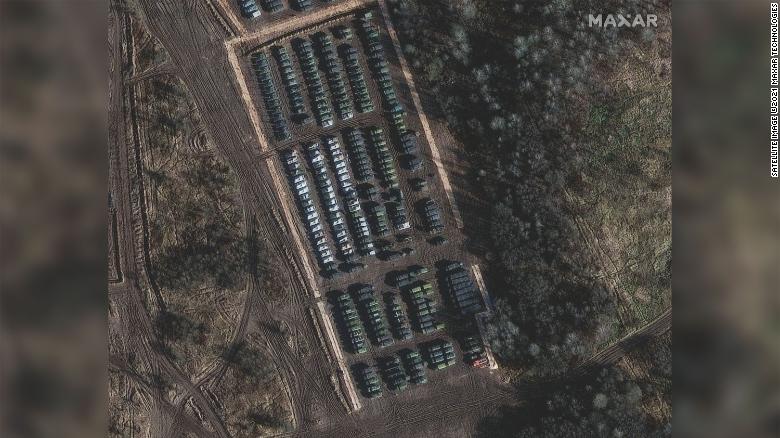 211103162016-03-russia-ukraine-military-buildup-intl-cmd-exlarge-169