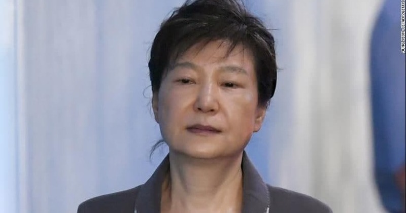 កូរ៉េខាងត្បូងលើកលែងទោសអតីតប្រធានាធិបតីដែលរងភាពអាម៉ាស់ Park Geun-Hye