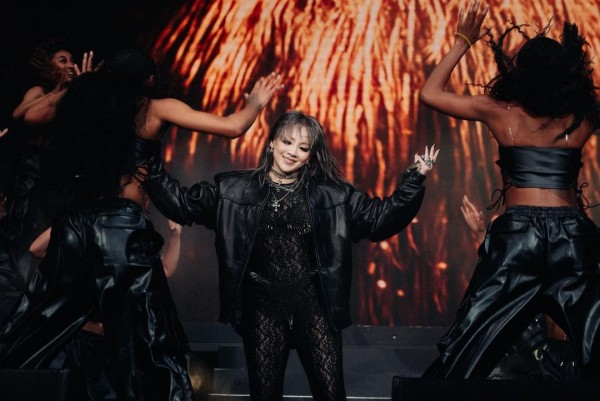 heres-story-behind-how-2ne1-reunion-became-possible-at-2022-coachella (1)