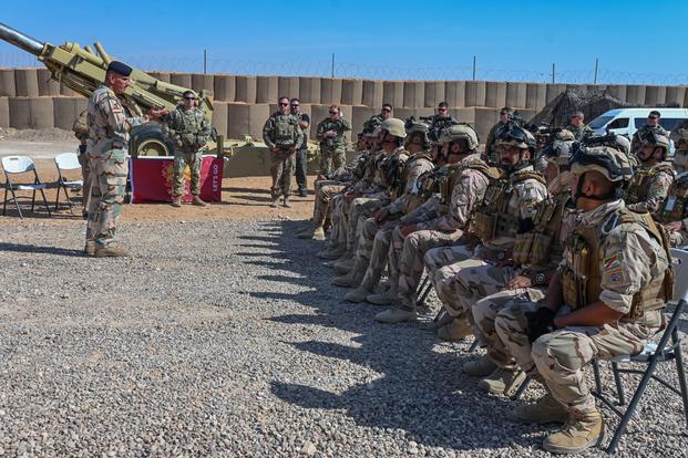 mil Iraqi Soldiers Conduct Artillery Training 1800x1200