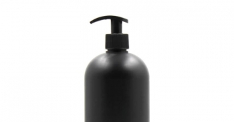 1-liter-boston-round-matte-black-HDPE-plastic-shampoo-bottle-with-pump (1)